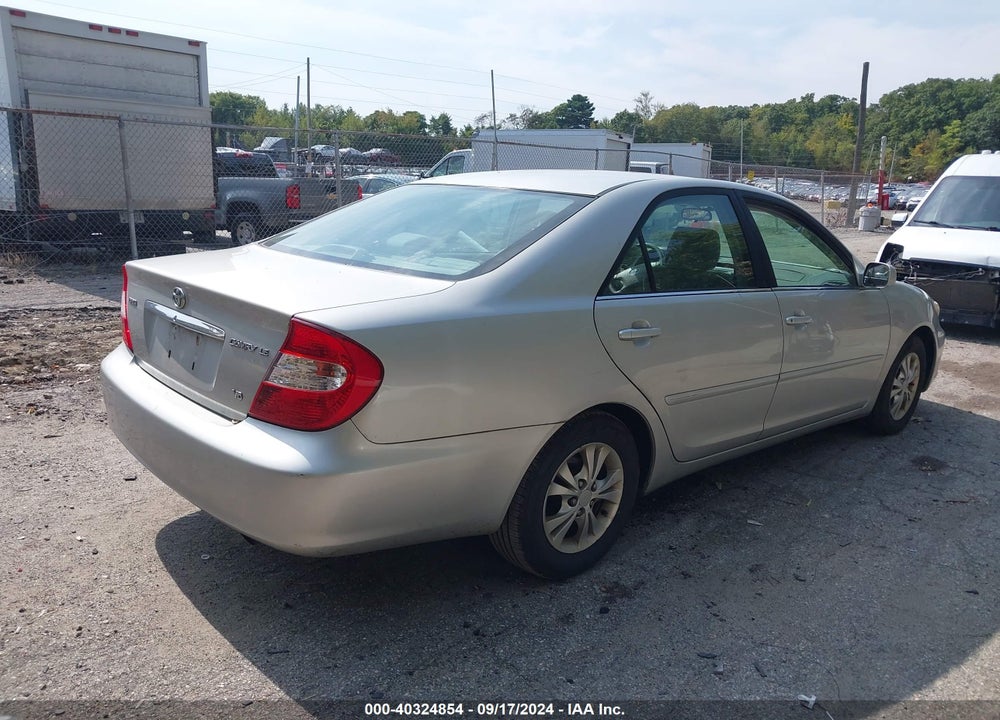2004 TOYOTA CAMRY LE V6 VIN: 4T1BF32K94U570726