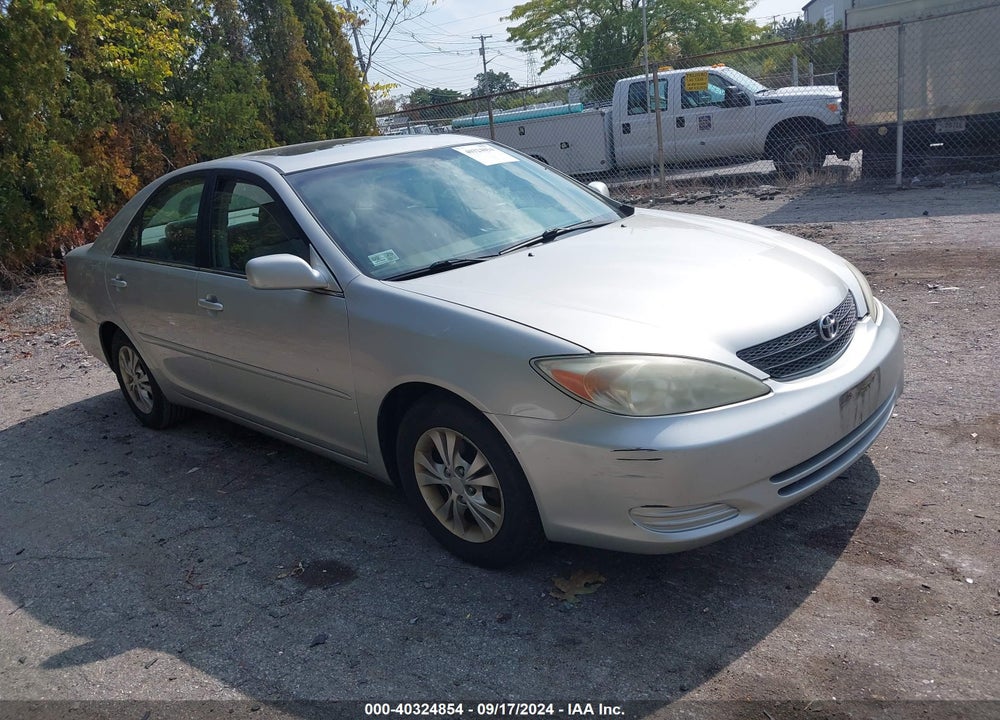2004 TOYOTA CAMRY LE V6 VIN: 4T1BF32K94U570726