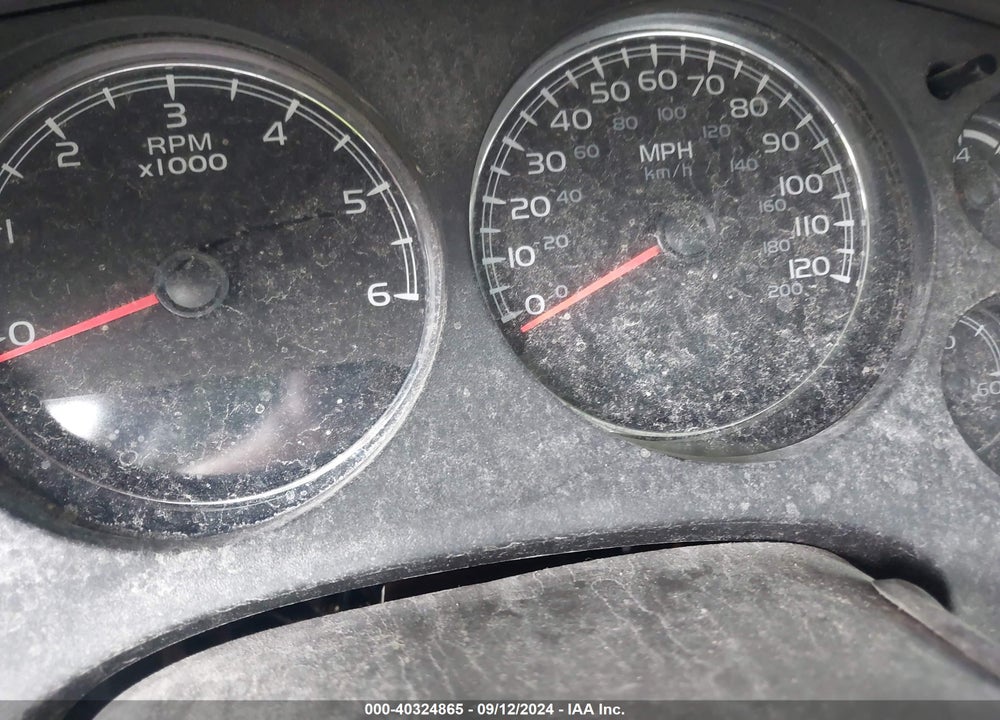 2011 CHEVROLET SILVERADO 1500 VIN: 3GCPCTE04BG384475