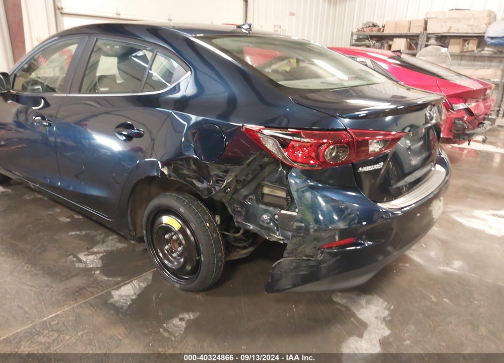 2015 MAZDA 3 S TOURING VIN: JM1BM1V38F1238719