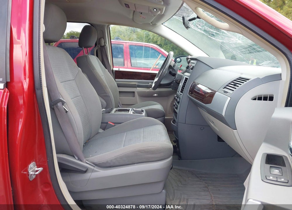 2009 CHRYSLER TOWN & COUNTRY TOURING VIN: 2A8HR54169R635910