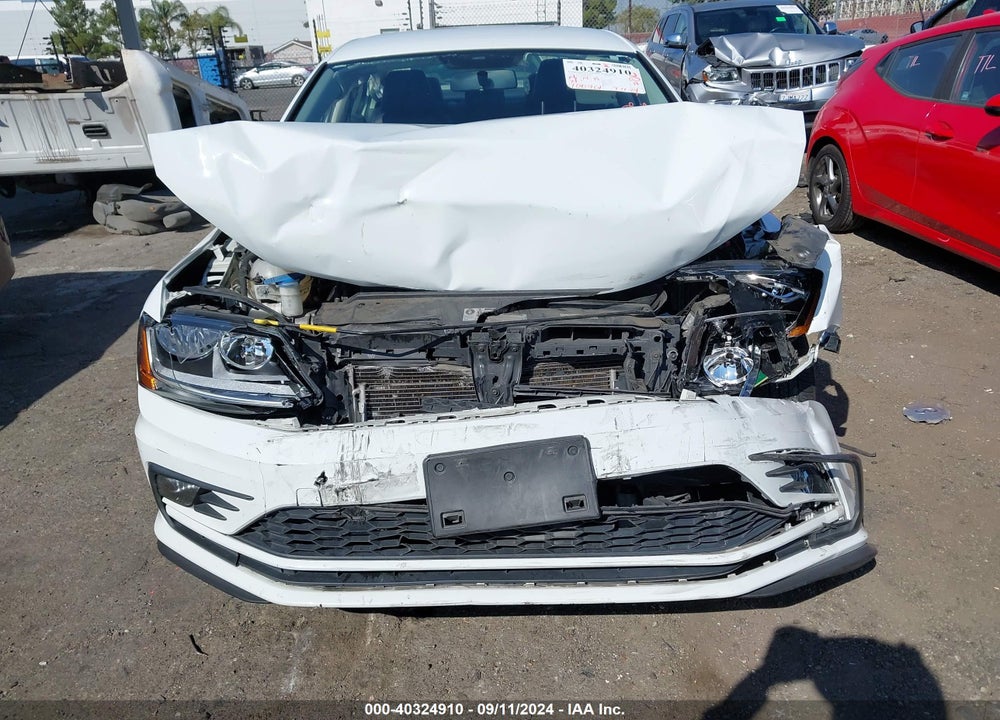 2018 VOLKSWAGEN JETTA VIN: 3VWDB7AJ6JM205930