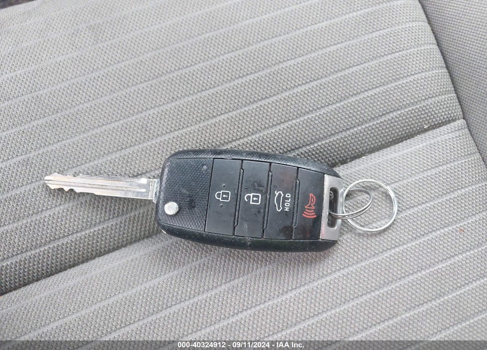 2015 KIA FORTE LX VIN: KNAFX4A62F5382492