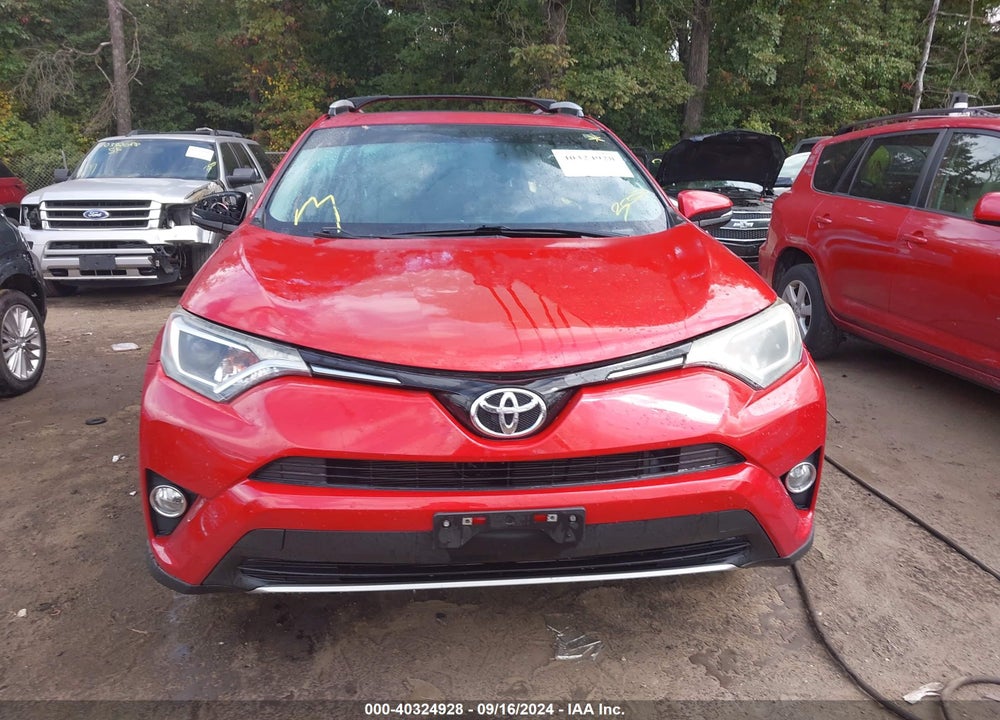 2016 TOYOTA RAV4 XLE VIN: 2T3RFREVXGW421633