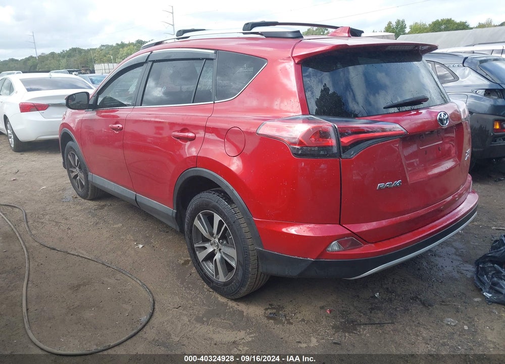 2016 TOYOTA RAV4 XLE VIN: 2T3RFREVXGW421633