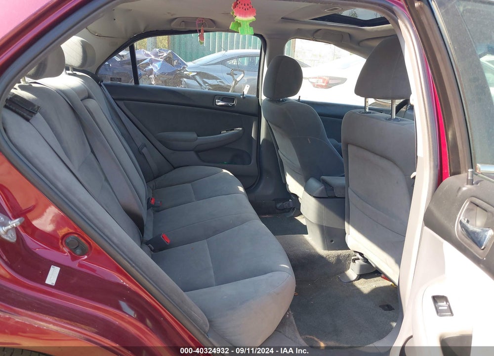 2005 HONDA ACCORD 2.4 EX VIN: 1HGCM56725A070248