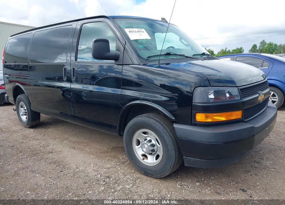 2021 CHEVROLET EXPRESS CARGO RWD 2500 REGULAR WHEELBASE WT VIN: 1GCWGAFP5M1243917