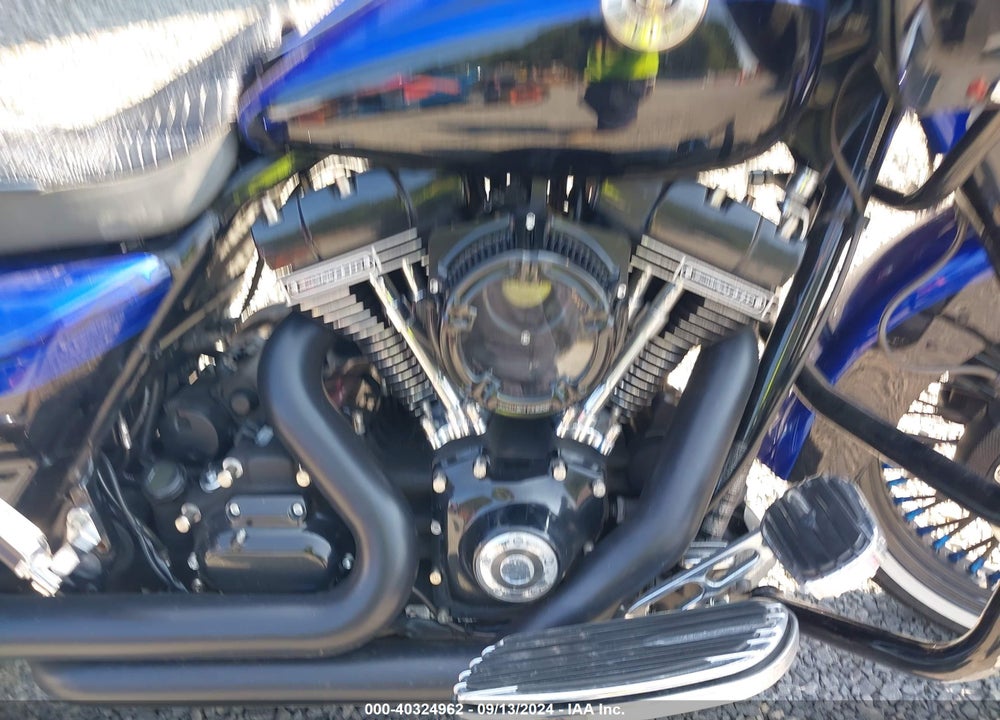 2012 HARLEY-DAVIDSON FLTRXSE CVO ROAD GLIDE CUSTOM VIN: 1HD1TC81XCB960783