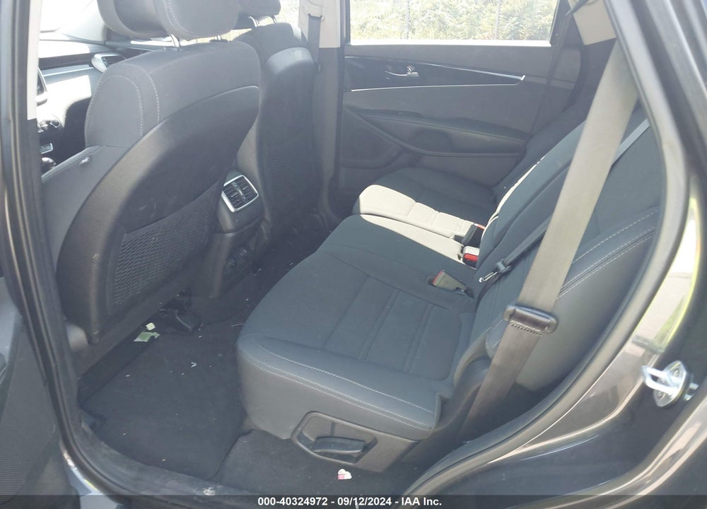 2016 KIA SORENTO 2.4L LX VIN: 5XYPGDA3XGG136635