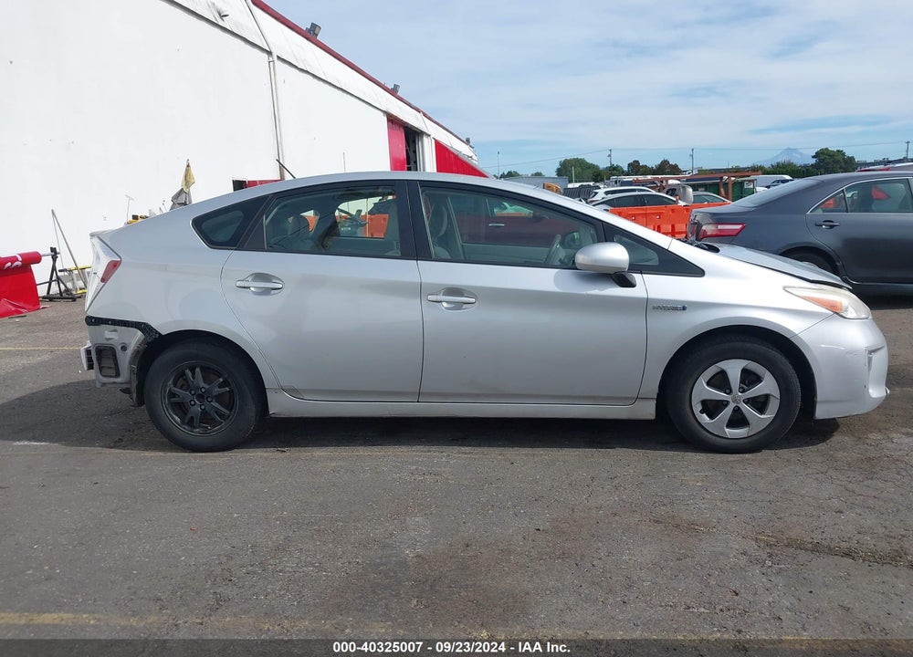 2013 TOYOTA PRIUS TWO VIN: JTDKN3DUXD0341002