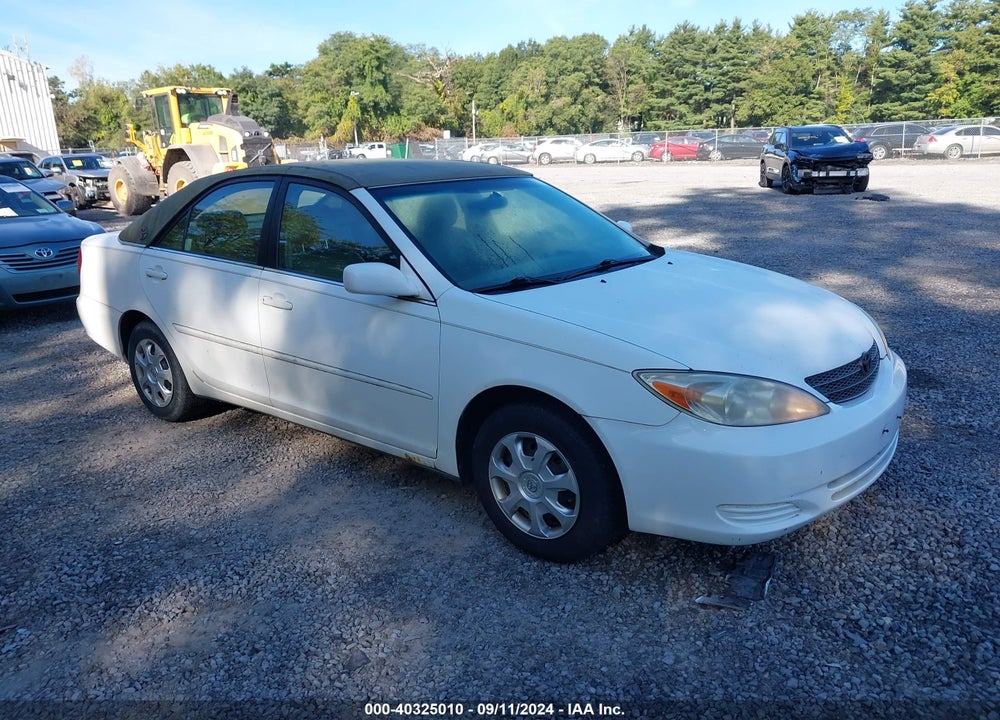 2003 TOYOTA CAMRY LE VIN: 4T1BE32K43U121097