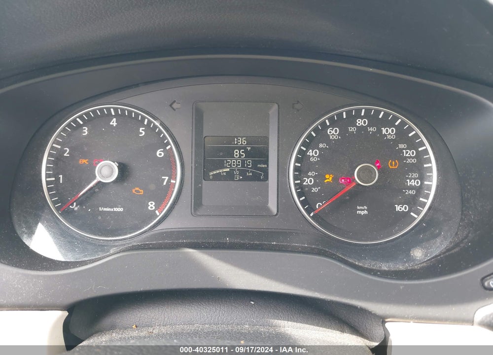 2012 VOLKSWAGEN JETTA 2.5L SE VIN: 3VWBP7AJ4CM319985