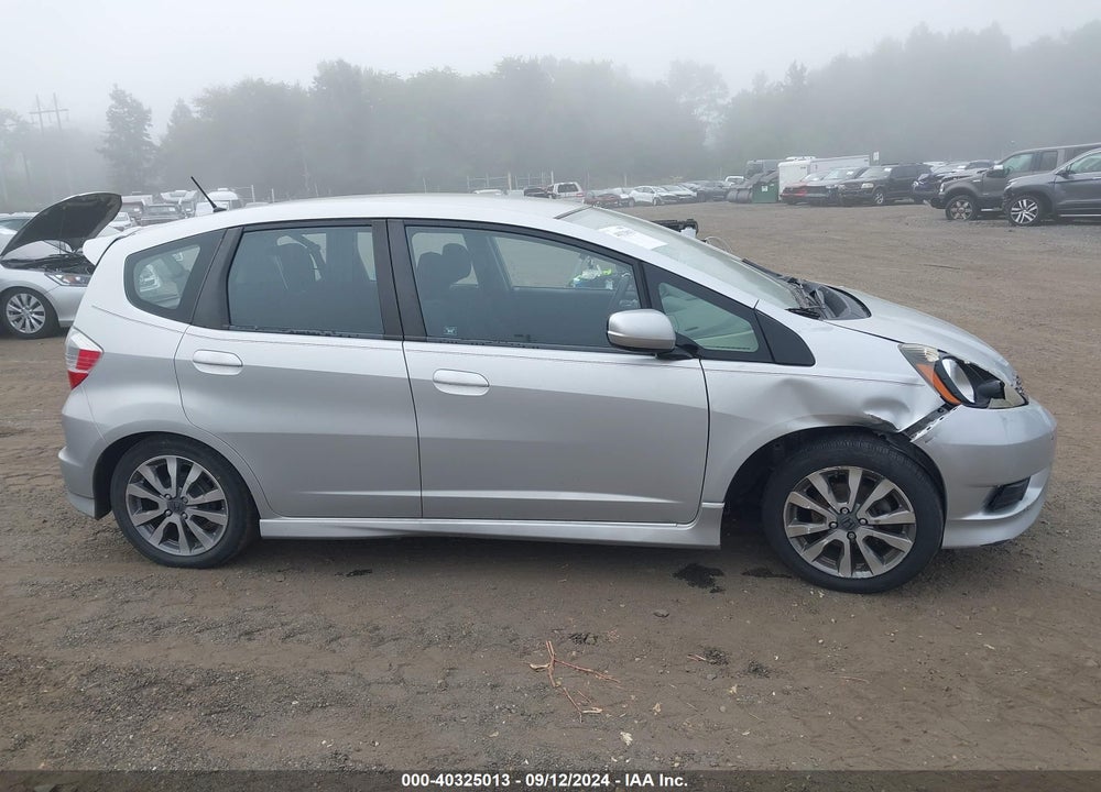 2012 HONDA FIT SPORT VIN: JHMGE8G57CC022241