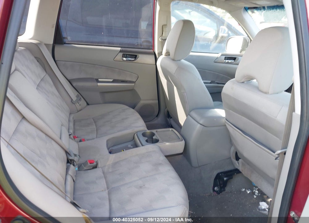 2010 SUBARU FORESTER 2.5X PREMIUM VIN: JF2SH6CC9AH802075