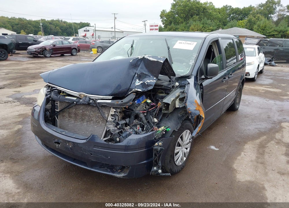 2008 CHRYSLER TOWN & COUNTRY LX VIN: 2A8HR44H38R667896