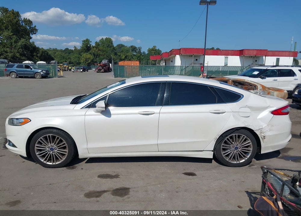 2015 FORD FUSION SE VIN: 3FA6P0HD7FR124021