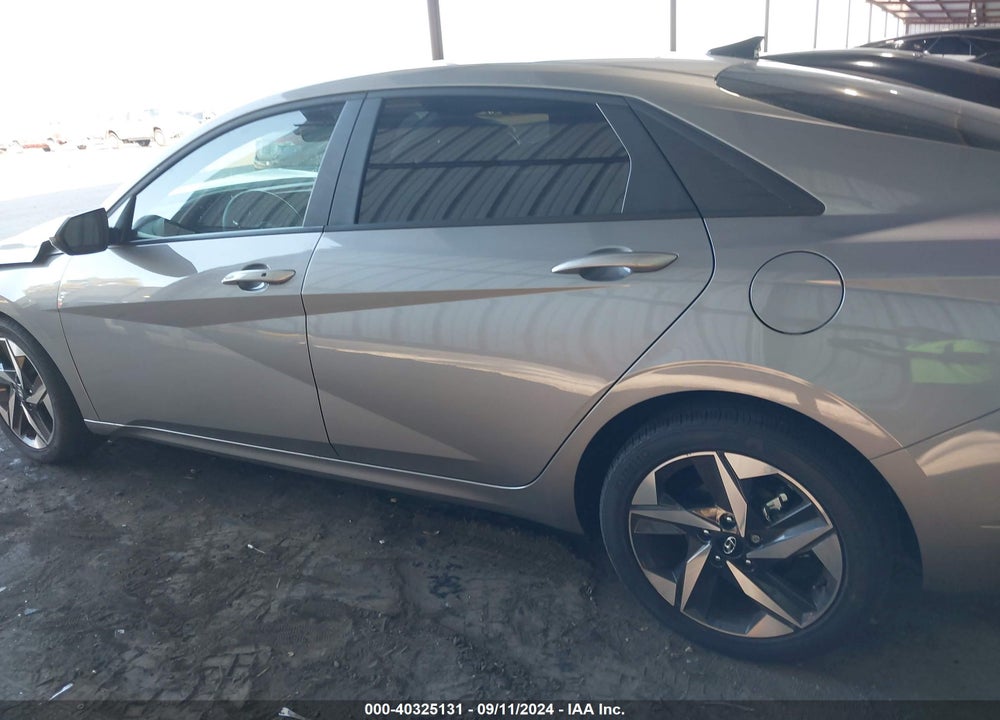 2023 HYUNDAI ELANTRA SEL VIN: KMHLS4AG8PU525459
