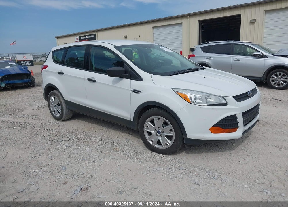 2013 FORD ESCAPE S VIN: 1FMCU0F75DUA19871