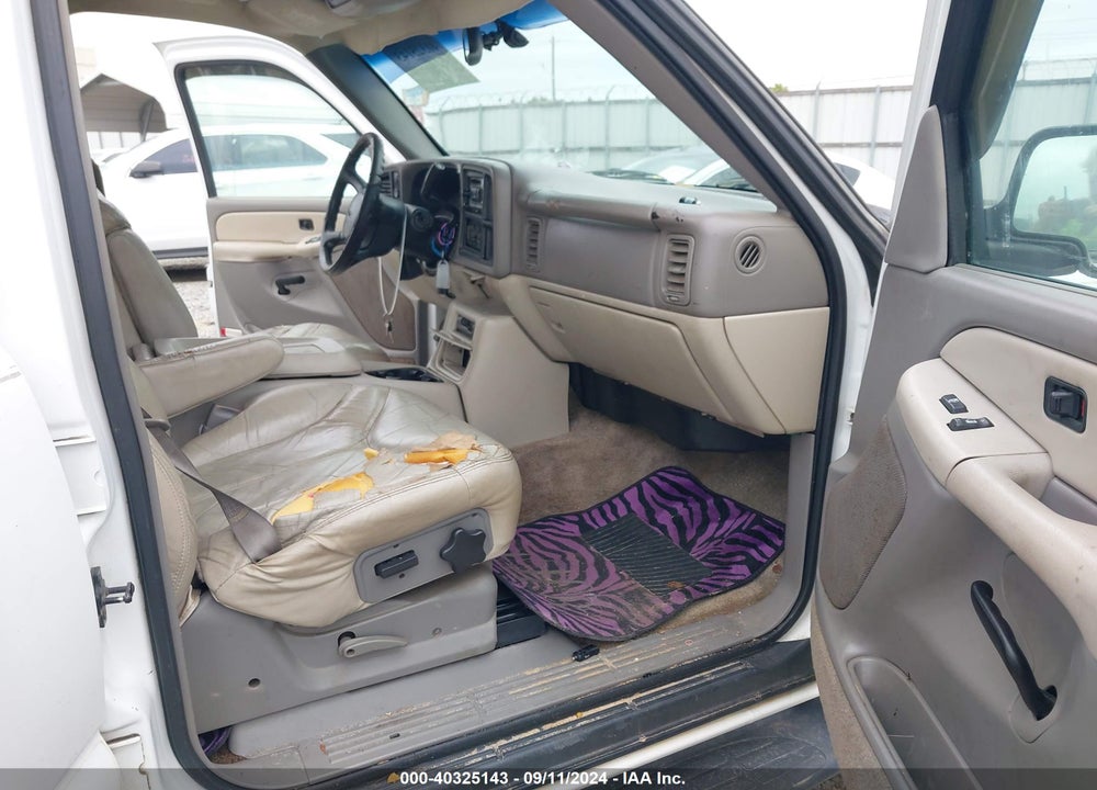 2001 GMC YUKON SLT VIN: 1GKEC13T41R146573