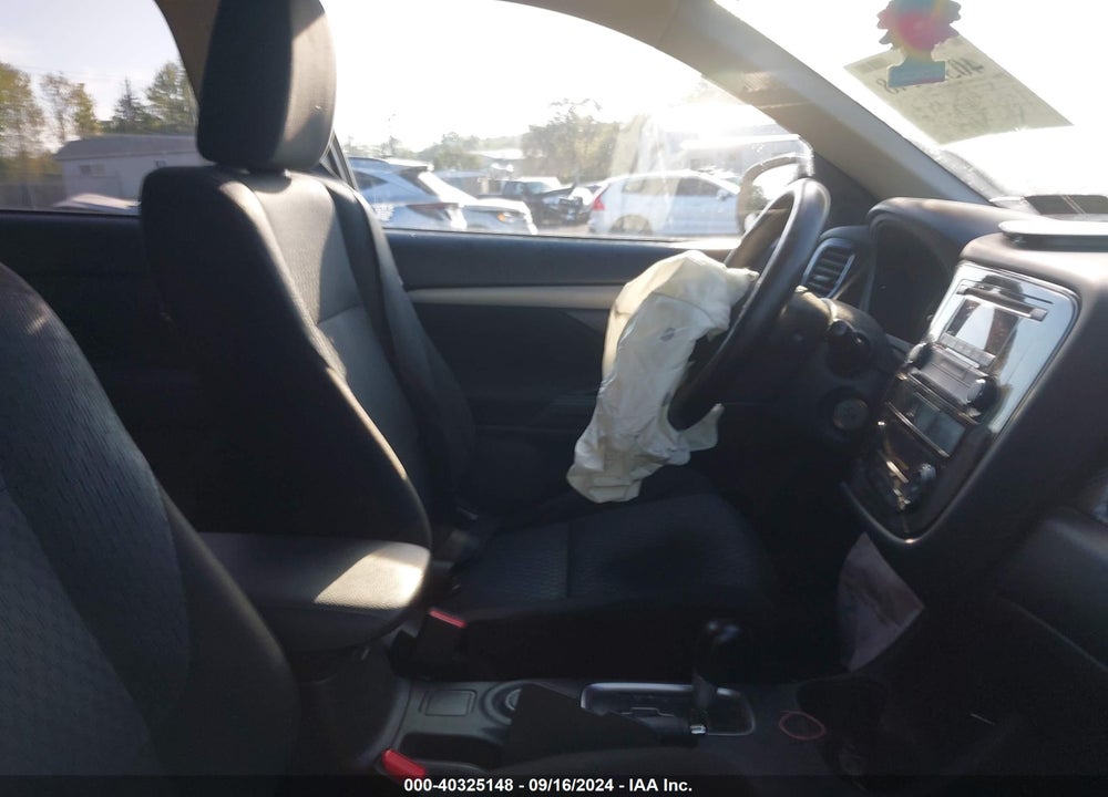 2014 MITSUBISHI OUTLANDER VIN: JA4AD2A33EZ007017
