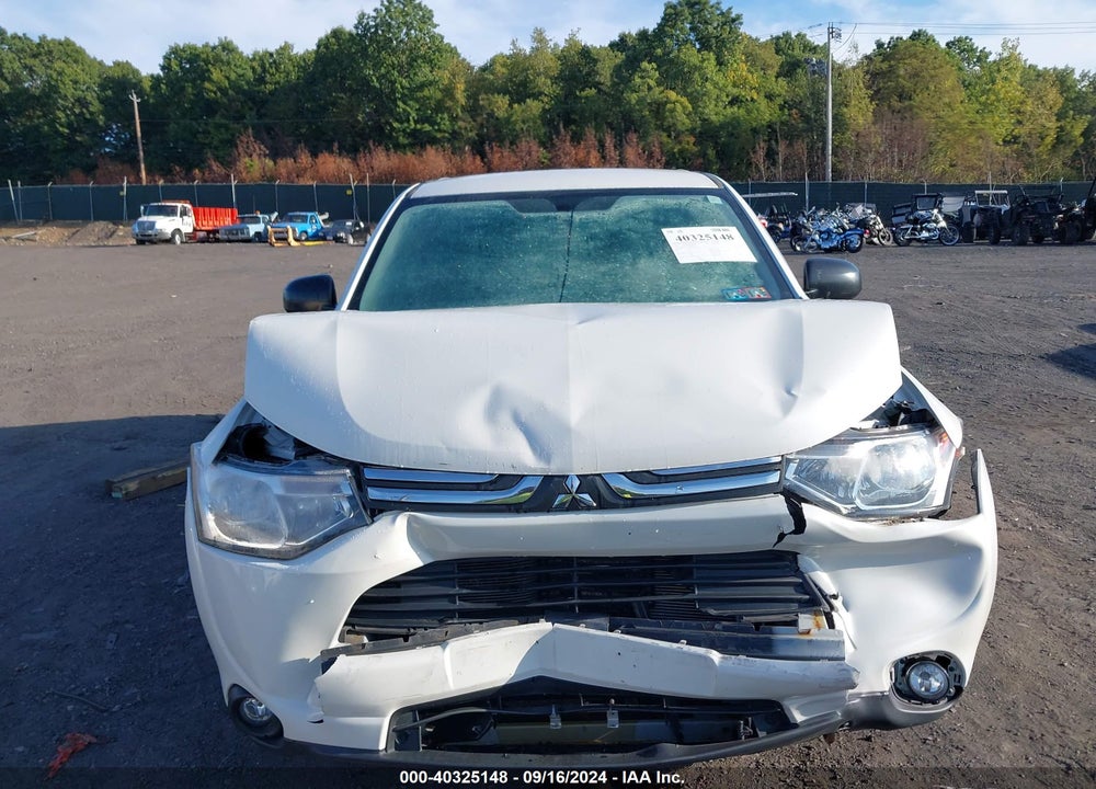 2014 MITSUBISHI OUTLANDER VIN: JA4AD2A33EZ007017