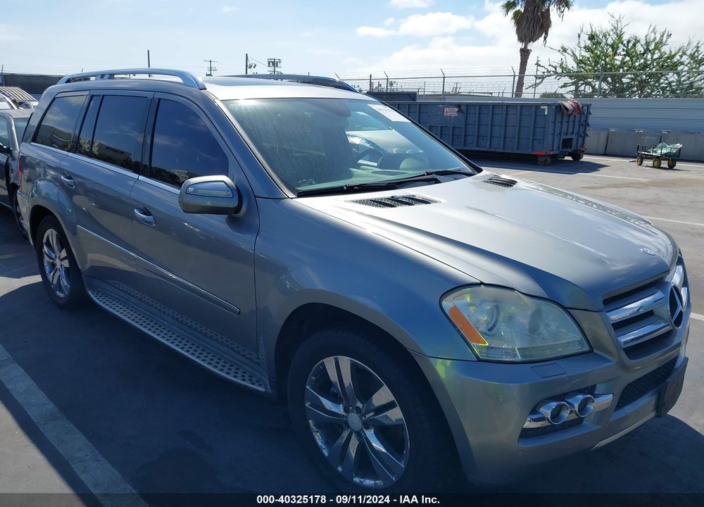 2010 MERCEDES-BENZ GL 450 VIN: 4JGBF7BEXAA537801
