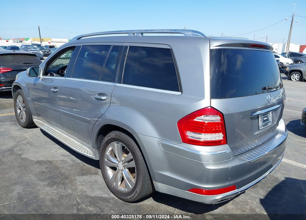 2010 MERCEDES-BENZ GL 450 VIN: 4JGBF7BEXAA537801