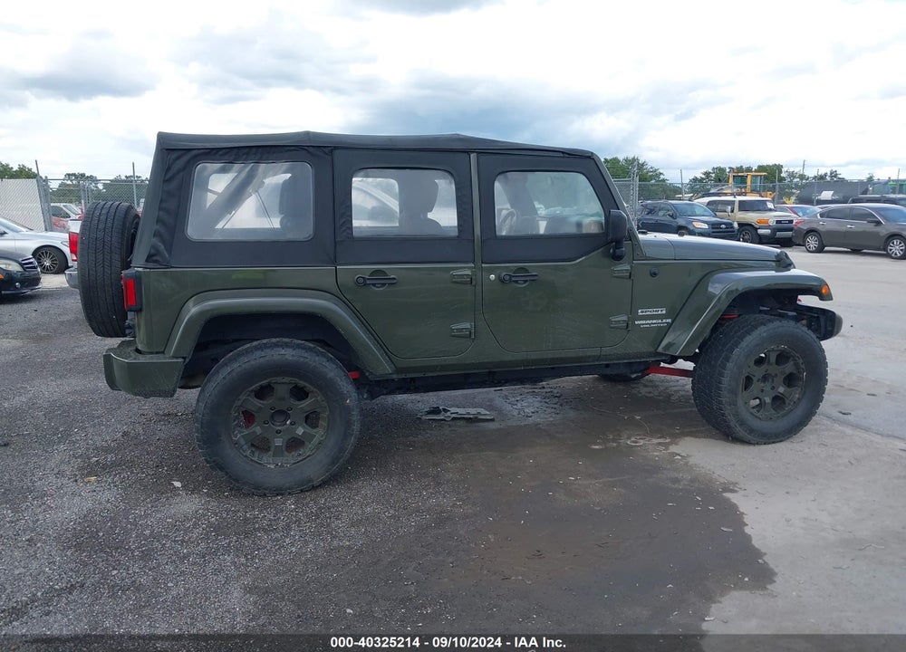 2015 JEEP WRANGLER UNLIMITED SPORT VIN: 1C4BJWDG2FL773933