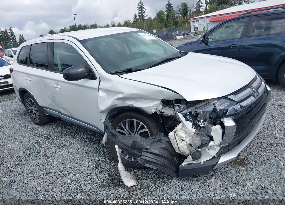 2017 MITSUBISHI OUTLANDER ES VIN: JA4AZ2A37HZ017877