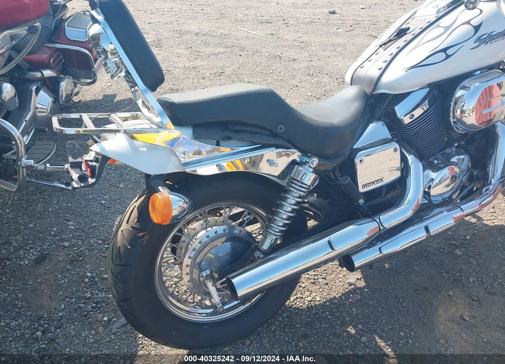 2003 HONDA VT750 DC VIN: JH2RC44043M706070