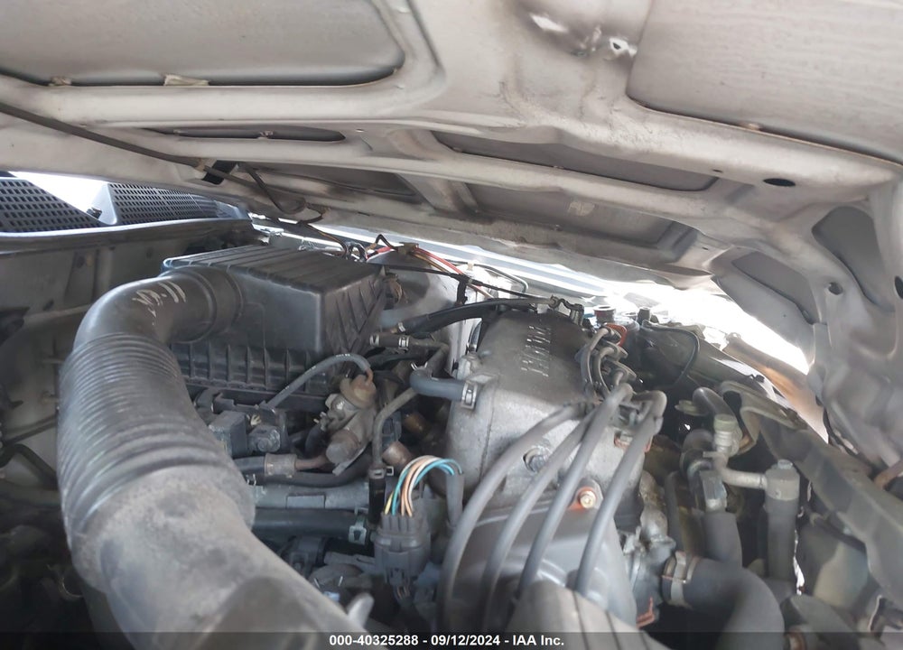 1998 HONDA CIVIC VIN: 2HGEJ6448WH101702