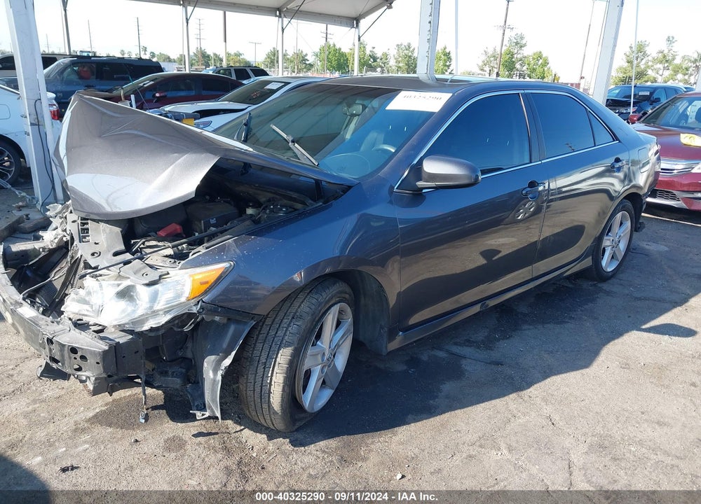2014 TOYOTA CAMRY SE VIN: 4T1BF1FK6EU867565