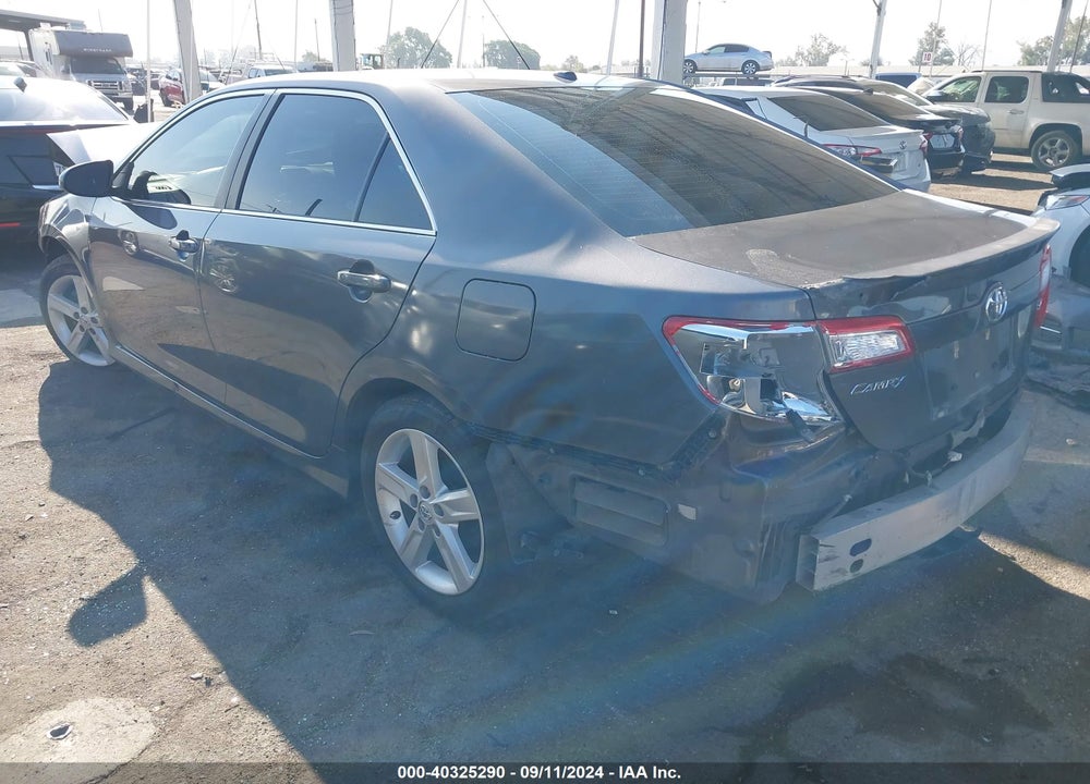 2014 TOYOTA CAMRY SE VIN: 4T1BF1FK6EU867565