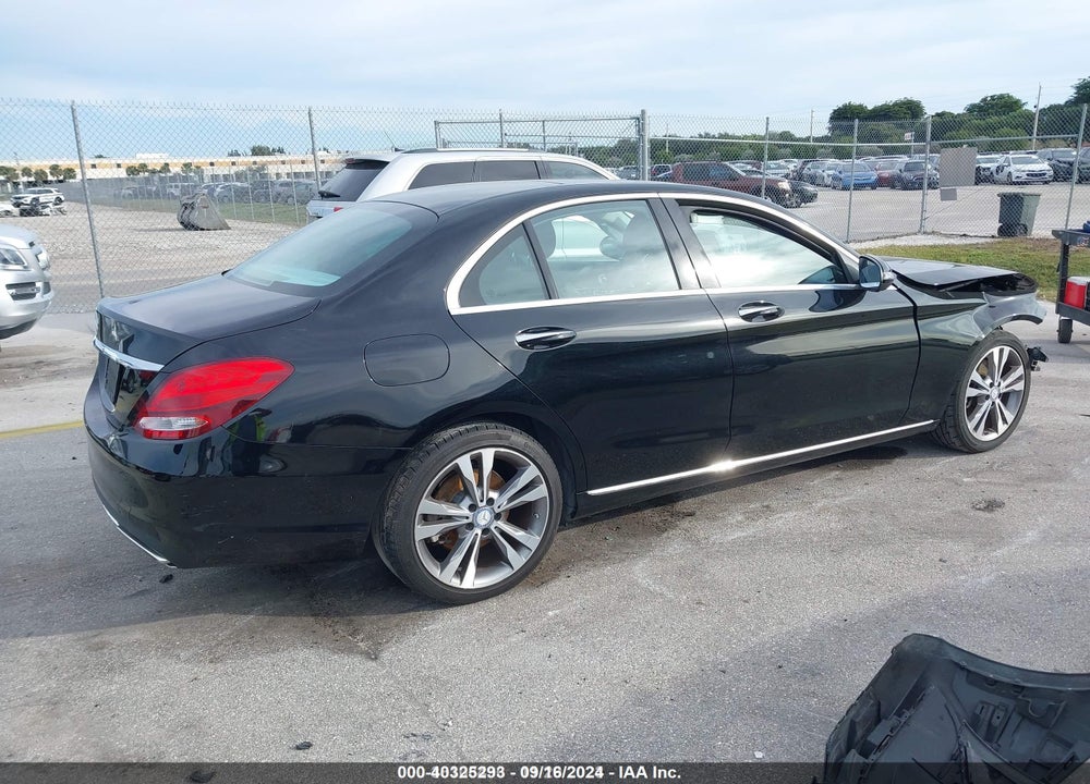 2017 MERCEDES-BENZ C 300 LUXURY/SPORT VIN: WDDWF4JB5HR248175