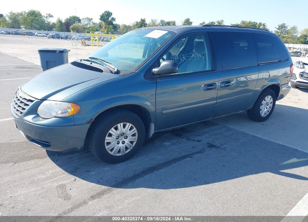 2006 CHRYSLER TOWN & COUNTRY LX VIN: 2A4GP44R36R882185