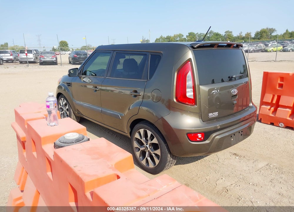 2012 KIA SOUL VIN: KNDJT2A61C7401997