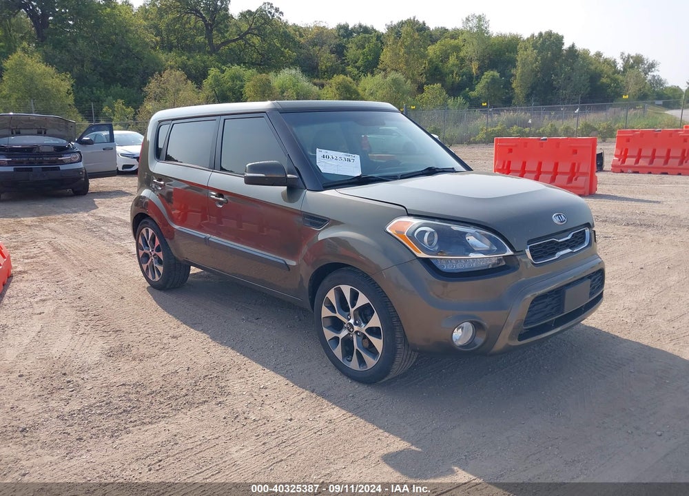 2012 KIA SOUL VIN: KNDJT2A61C7401997