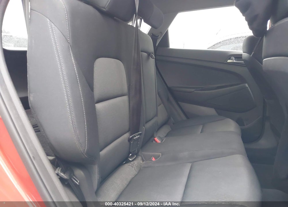 2016 HYUNDAI TUCSON SE VIN: KM8J23A43GU235914