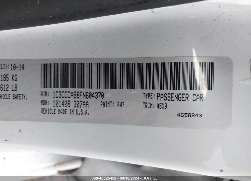 2015 CHRYSLER 200 LIMITED VIN: 1C3CCCAB8FN604370