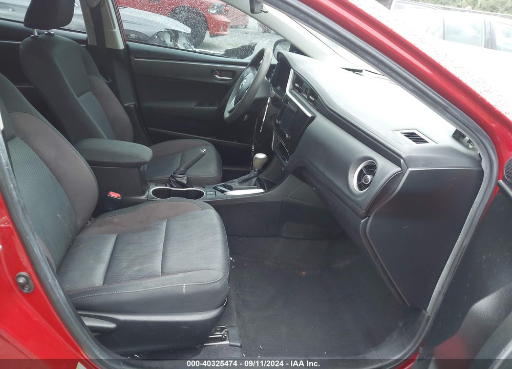 2019 TOYOTA COROLLA LE VIN: 5YFBURHE4KP905254