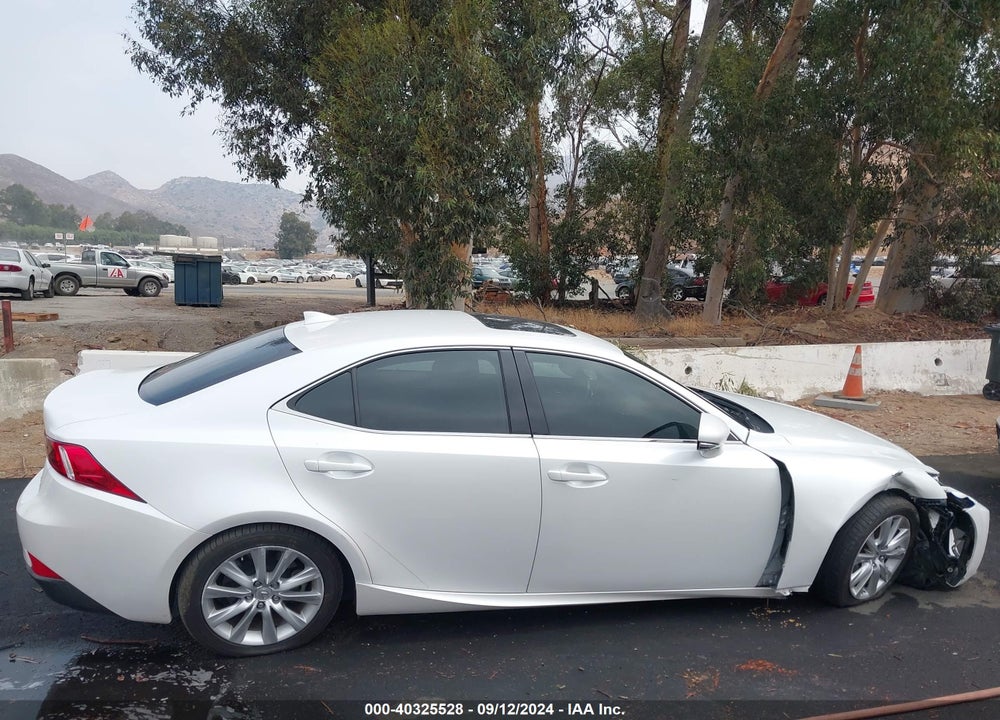 2016 LEXUS IS 200T VIN: JTHBA1D20G5006237