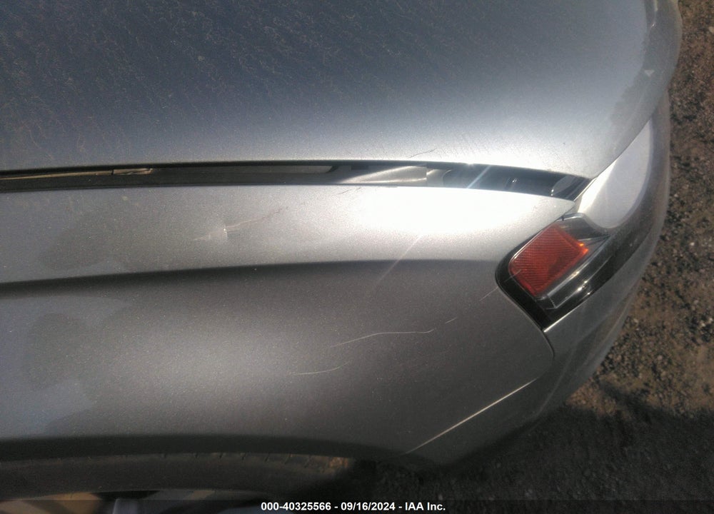 2010 AUDI A4 2.0T PREMIUM VIN: WAUBFAFL4AN028111