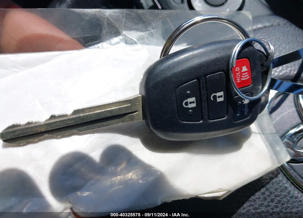 2015 TOYOTA COROLLA S PLUS VIN: 5YFBURHE2FP261792