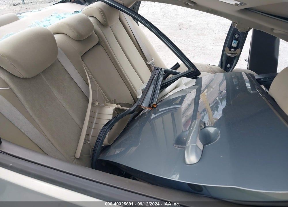 2010 HYUNDAI ELANTRA GLS VIN: KMHDU4AD5AU958300