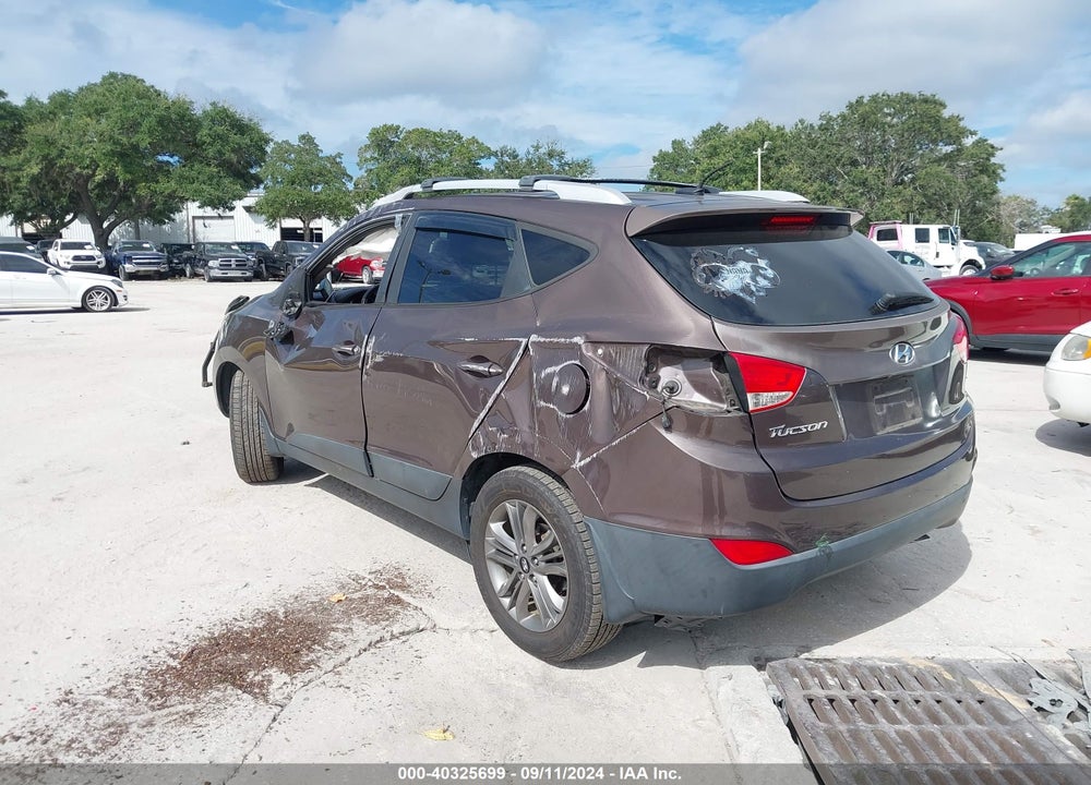 2014 HYUNDAI TUCSON SE VIN: KM8JU3AGXEU949010
