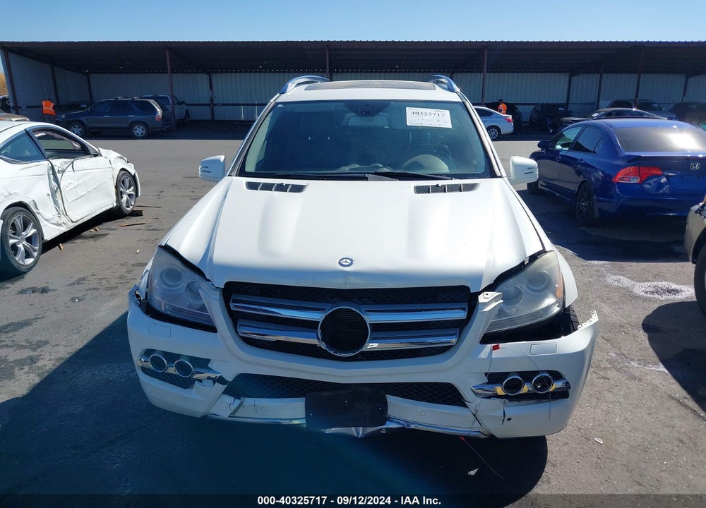 2011 MERCEDES-BENZ GL 450 4MATIC VIN: 4JGBF7BE1BA724281