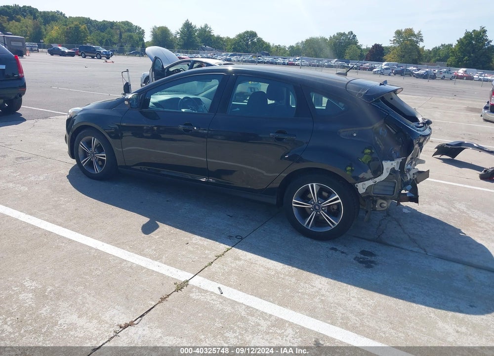 2014 FORD FOCUS SE VIN: 1FADP3K26EL453385