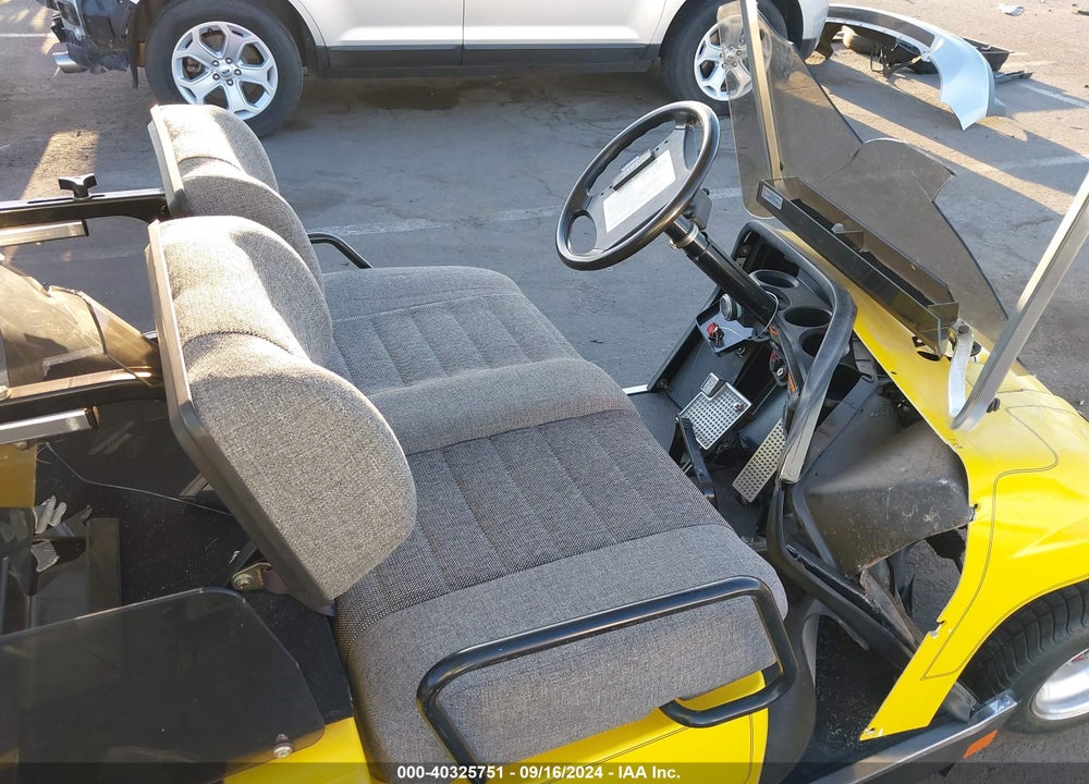 2004 YAMA 11HP GOLF CART VIN: JU0102253
