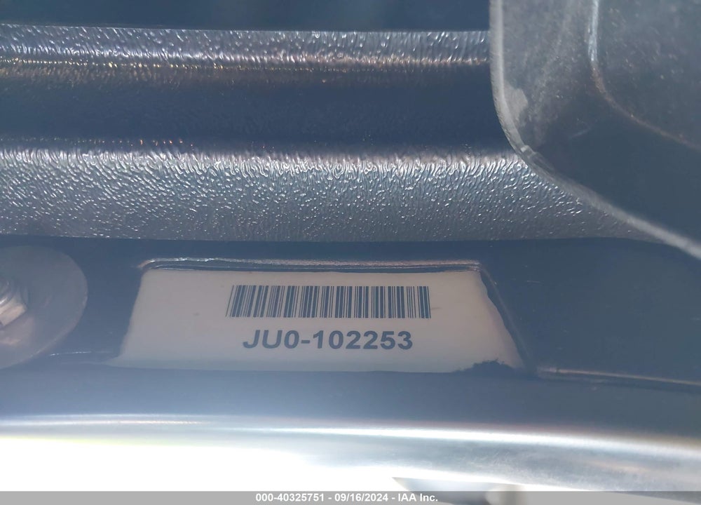 2004 YAMA 11HP GOLF CART VIN: JU0102253