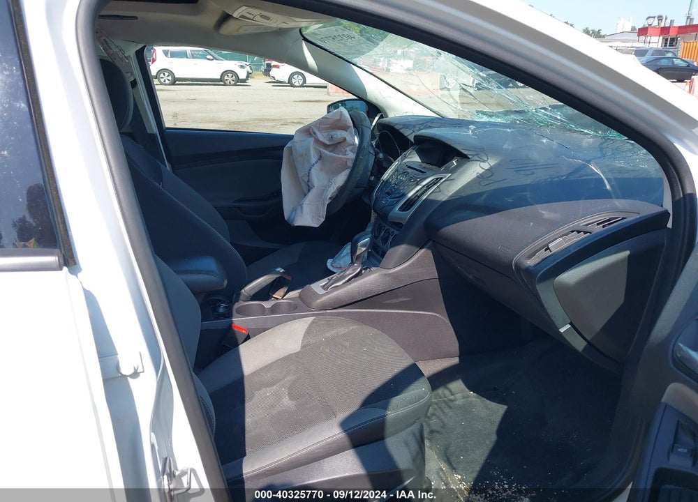 2014 FORD FOCUS SE VIN: 1FADP3K26EL312722